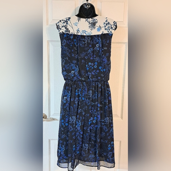 ADRIANNA PAPELL Blue/White/Black Sleeveless Dress - Picture 4 of 8